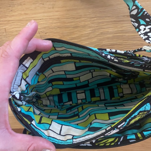 NET Vera Bradley Purse - Picture 3 of 6